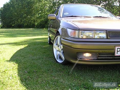 Mitsubishi Lancer GLXI  (Sælges) billede 1