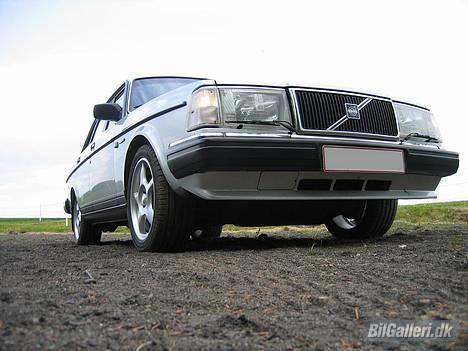 Volvo 240 GL billede 1