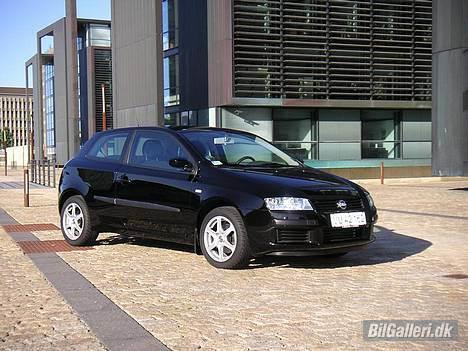 Fiat Stilo 1,8 16V 3d [SOLGT] billede 1