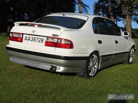 Toyota Carina E billede 6