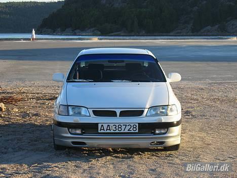 Toyota Carina E billede 8
