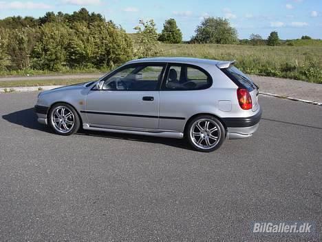 Toyota Corolla AE111 billede 5