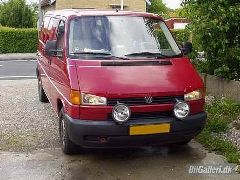 VW Transporter - Projektører og "Böse-blick"! Lidt "rå" ser den da ud! billede 1