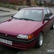 Mazda 323