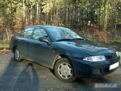 Mitsubishi Carisma billede 2