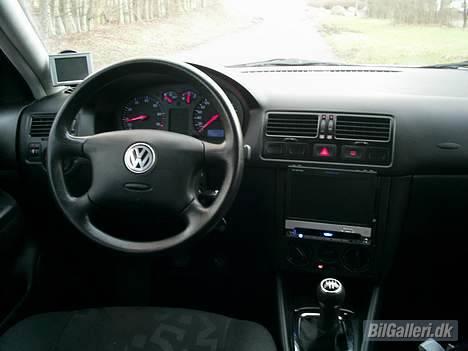 VW Bora 2.0 *** SOLGT *** billede 9