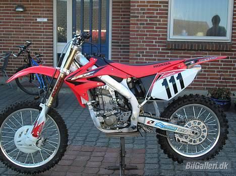 Toyota HiAce Granvia "SOLGT" billede 5