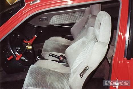 Honda Civic 1,6 - 16v - Kedelig kabine, men i god stand billede 5