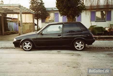 Toyota Corolla 1,6 GT Twin Cam billede 4