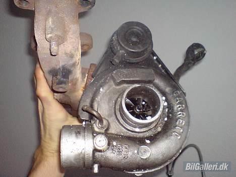 VW GOLF 3 SOLGT.! - større turbo bliver monteret så snart min kammerat allan for tid :) billede 20