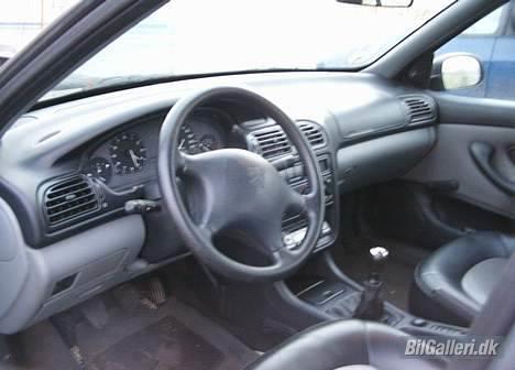 Peugeot 406 1,8 S (solgt) - Cockpittet billede 6