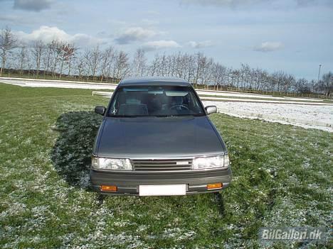 Mazda 929 GLX billede 1