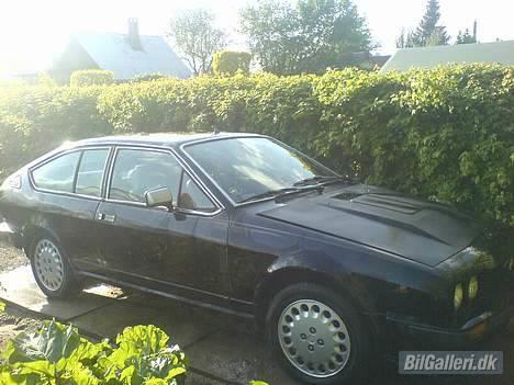 Alfa Romeo GTV billede 1