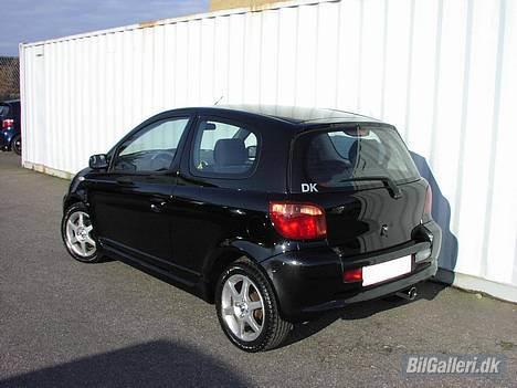 Toyota Yaris T Sport  SOLGT billede 3