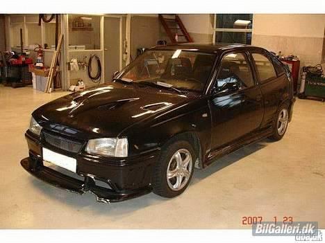 Opel kadett E (Solgt) billede 1