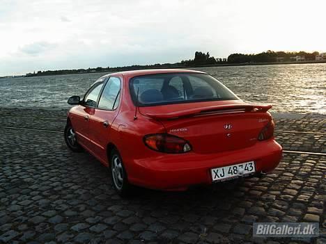 Hyundai ELANTRA 1,6 {SOLGT} - I Belgin billede 9