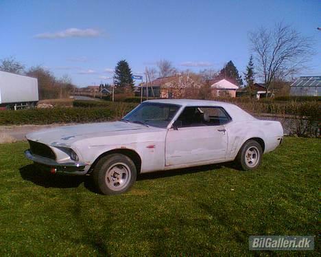 Ford mustang solgt billede 3