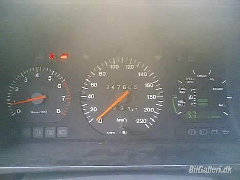 Toyota corolla - Fra en Volvo, sidder ikke i bilen men syns det er fedt billede 4