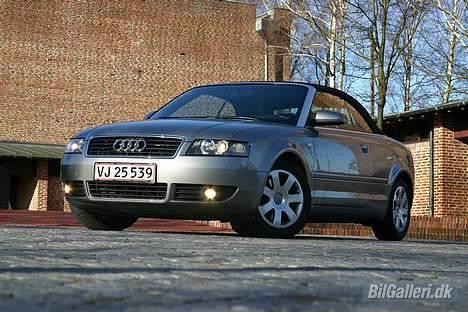 Audi A4 2,4 V6 Cab *Solgt* billede 4