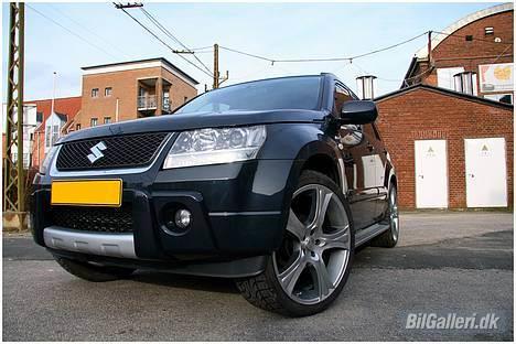 Suzuki Grand vitara -SOLGT- billede 2