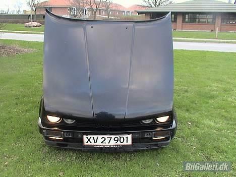 BMW E30 320i coupe...solgt billede 9