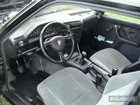 BMW E30 320i coupe...solgt billede 10