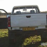 Nissan KING cab 4x4 TIL SALG