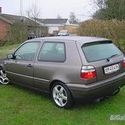 VW Golf GTD