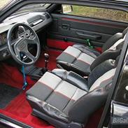 Peugeot 205 GTI **SOLGT**