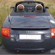 Audi TT Cabrio 225 HK Quattro 