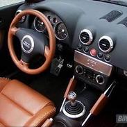Audi TT Cabrio 225 HK Quattro 