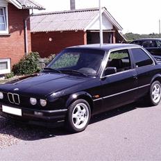 BMW E30 320i - 2,3i SOLGT