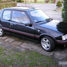 Peugeot 205 GTI **SOLGT**