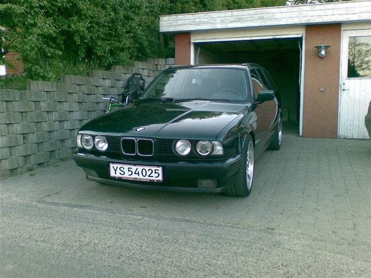 BMW 525i 24v Touring *Solgt* billede 3