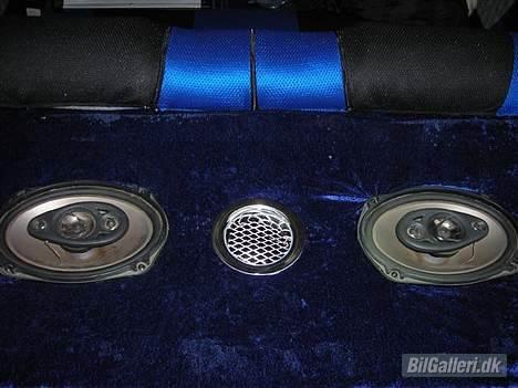 Toyota Corolla [Æ' Rolla] R.I.P - Bass Reflexrør med Gitter (Hjemmelavet) billede 18