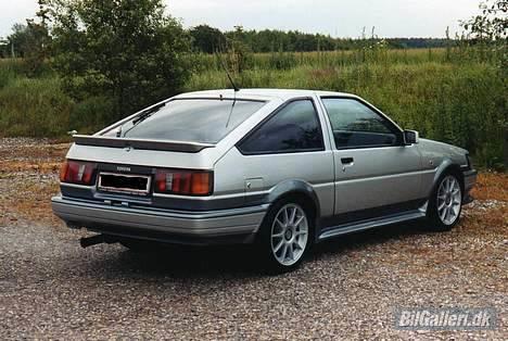 Toyota Corolla GT Coupé (AE86) billede 7