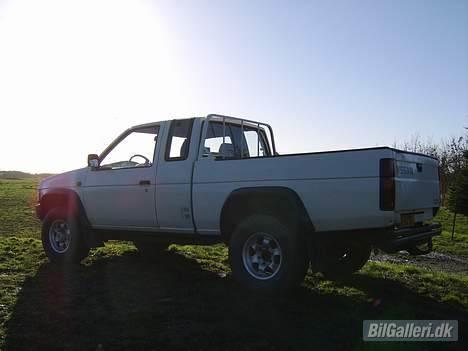 Nissan KING cab 4x4 TIL SALG billede 6