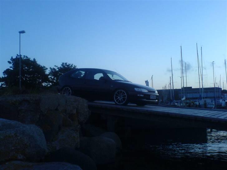 Toyota Corolla 1.6 16v SOLGT billede 1