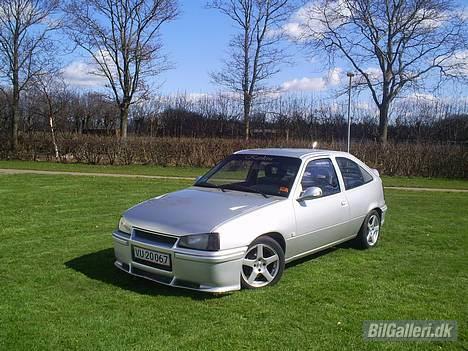 Opel Kadett E *SOLGT* billede 2