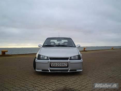 Opel Kadett E *SOLGT* billede 14