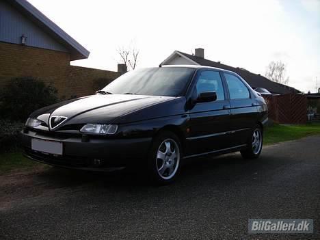 Alfa Romeo    146 [Solgt] billede 4