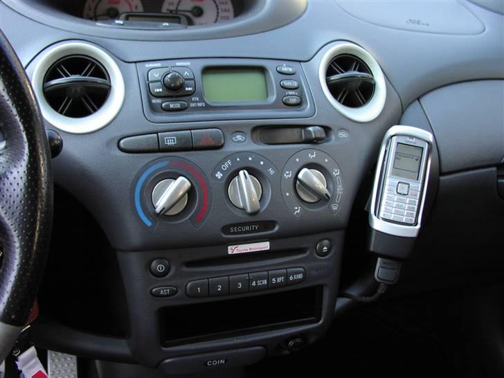 Toyota Yaris T Sport  SOLGT billede 11