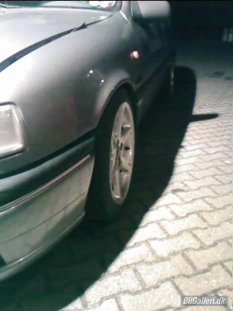 Opel vectra 2000 look solgt billede 8