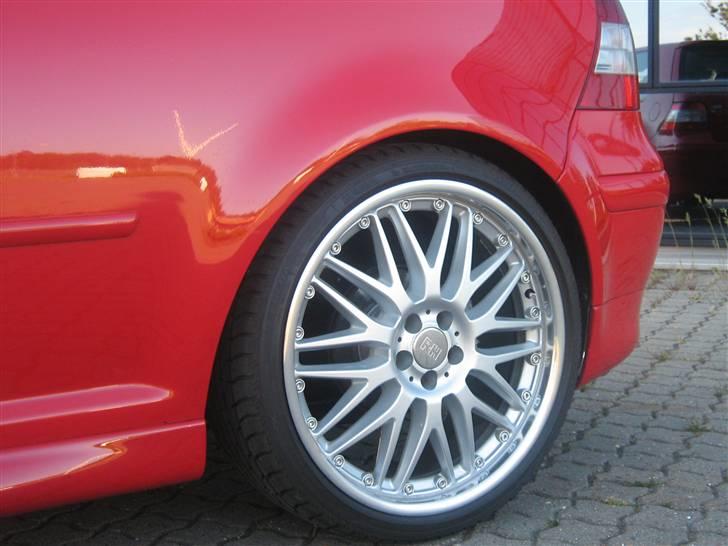 VW Golf TDI Vivaldi -BYTTET- - 19" RH RAN AW Crossline billede 14