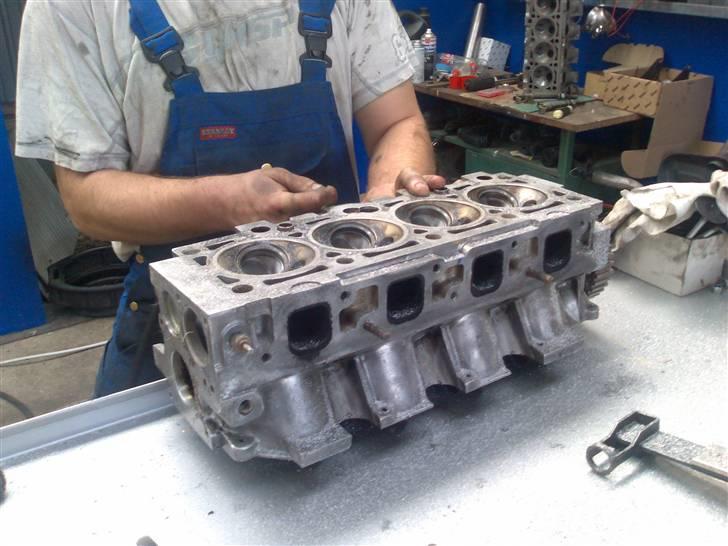 Ford XR3I *Projekt*  - Så skal toppen laves...  billede 19