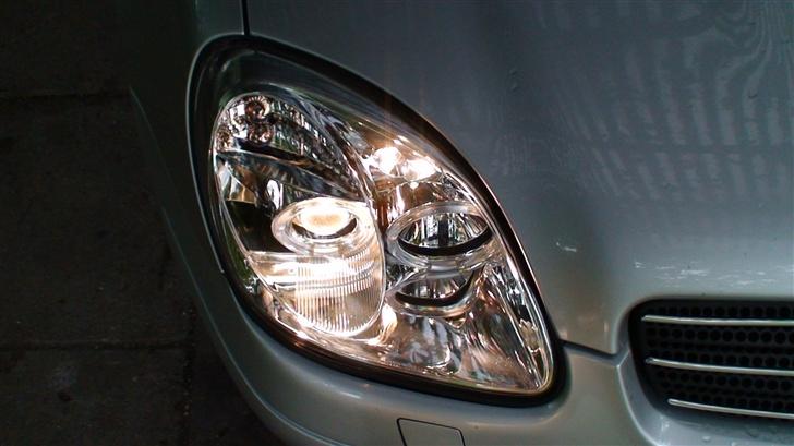 Mercedes Benz SLK 230 Kompressor - Så kom der klarglas lygter i billede 17