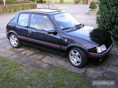 Peugeot 205 GTI **SOLGT** billede 1