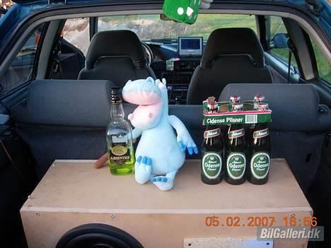 Mazda 323 bg DØD billede 14