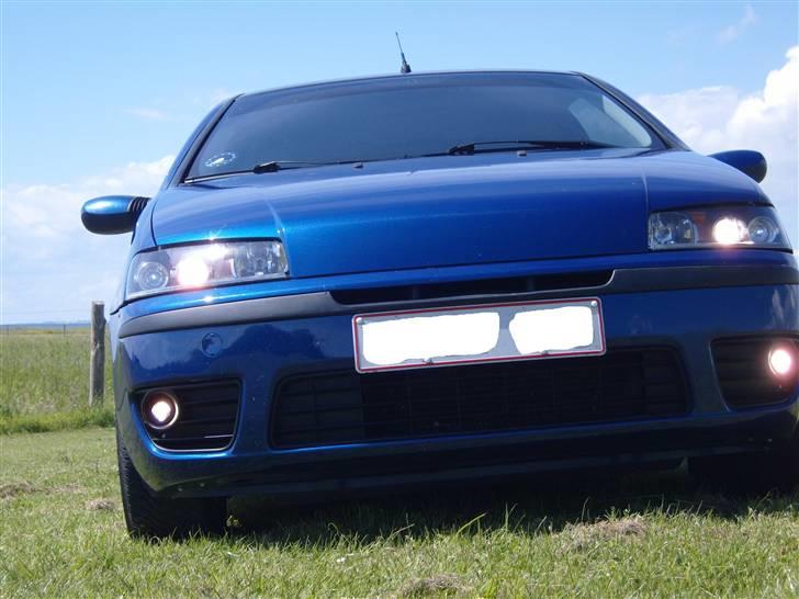 Fiat Punto 2 solgt, til Tenna  - special tilpasset forkofanger fra en Punto FL til en Mk2 :-) billede 1
