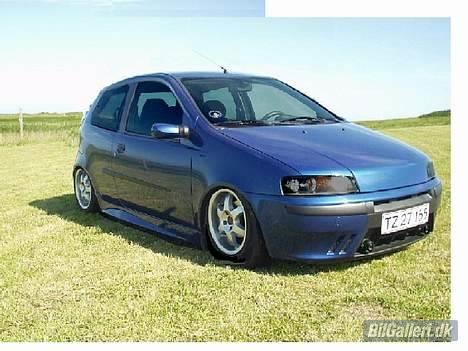 Fiat Punto 2 solgt, til Tenna  - punto`en i gennem computeren. måske kommede projekt.. billede 8
